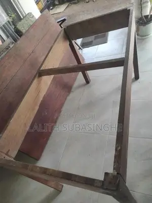 කොස් මේසය