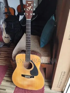 Yamaha FG411 Vintage Guitar