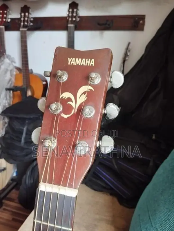 Yamaha FG411 Vintage Guitar
