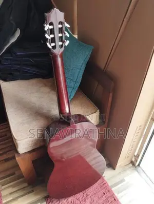 Yamaha C60 Classical Guitar