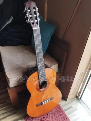 Yamaha C60 Classical Guitar