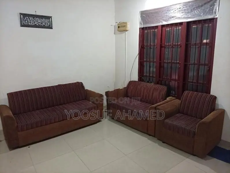 Cushion SoFa
