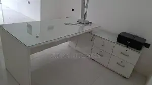 Executive Table with Showcase