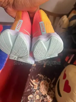 Hooker Shoe
