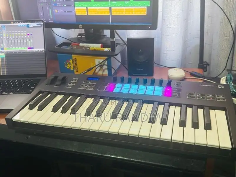 Novation Launchkey 37