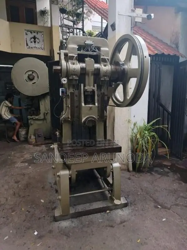 Ton 25 Power Press Machine