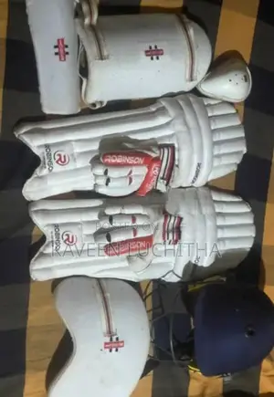 Cricket Full Set