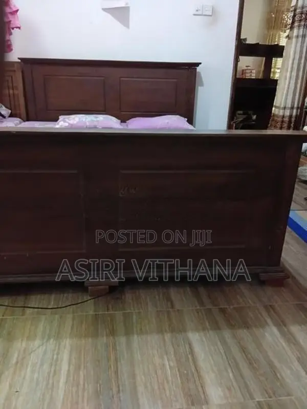 Teak Bed