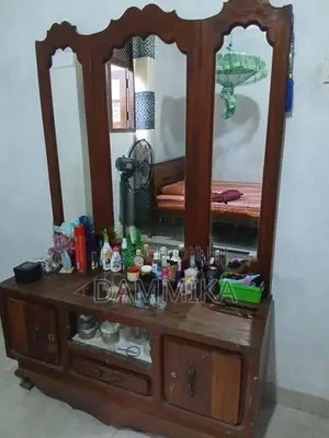 කන්නඩි මේසය