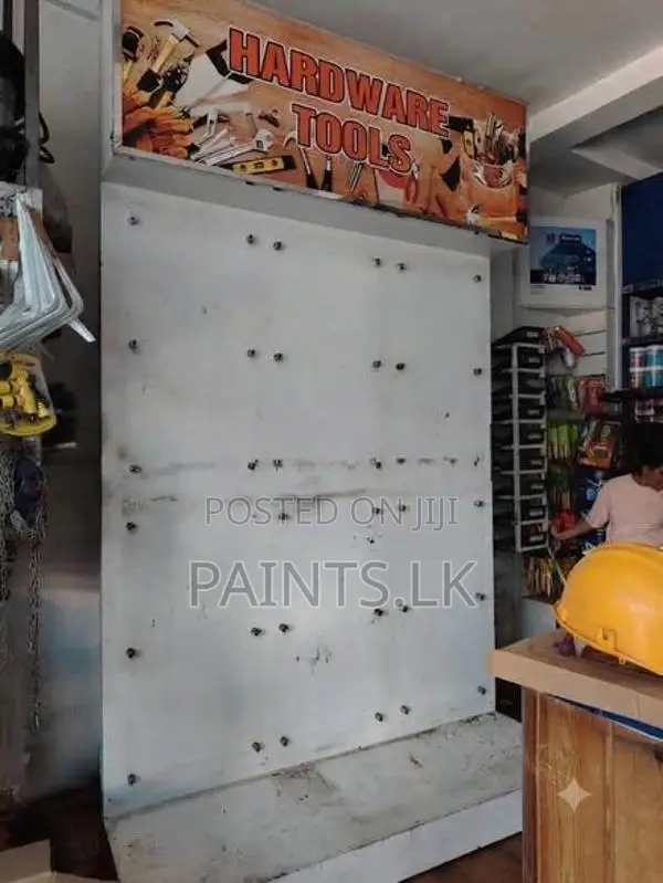 Hardware Rack