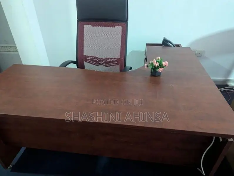 Office Desks කාර්යාල මේස