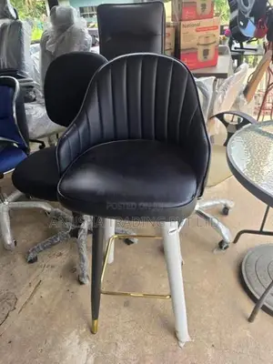 Swivel Stool