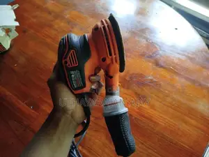Black Decker 5in Orbit Sander