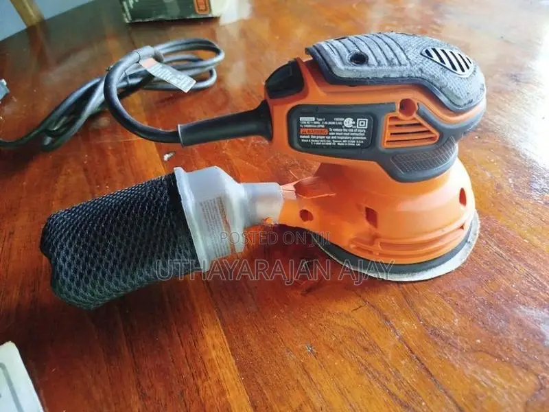 Black Decker 5in Orbit Sander