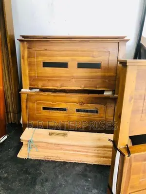 New Teak 6*3 ft 72"*36" Single Box Bed .