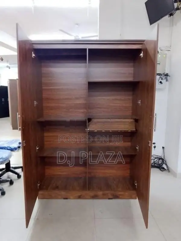 Melamine Almari 6 X4