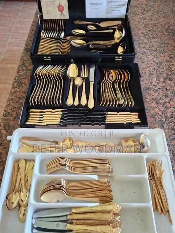 Cutlery With Serving Set