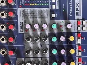 Sound Craft 16 Chenel Odiyo Mixer