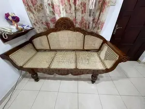 Kavicchi Sofa Set