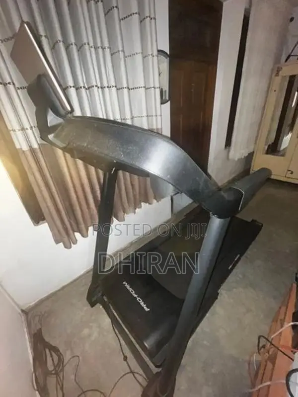 410i Treadmill