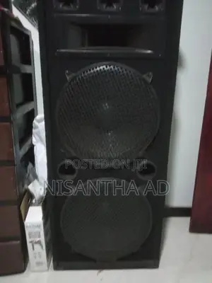 Powered Speaker Set