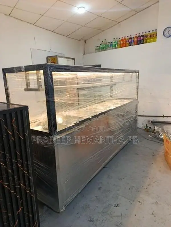 Food Display Showcase