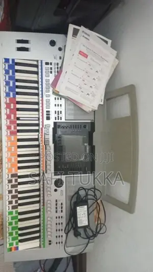 Yamaha PSR S 900 Keyboard