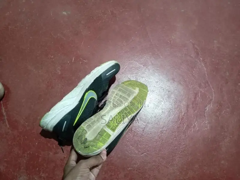 Nike 9