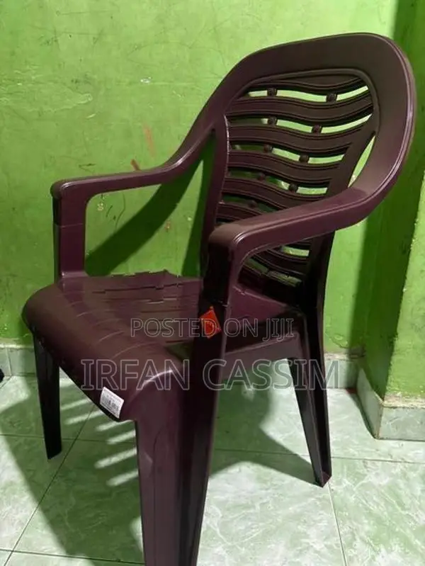 Phoenix Chair