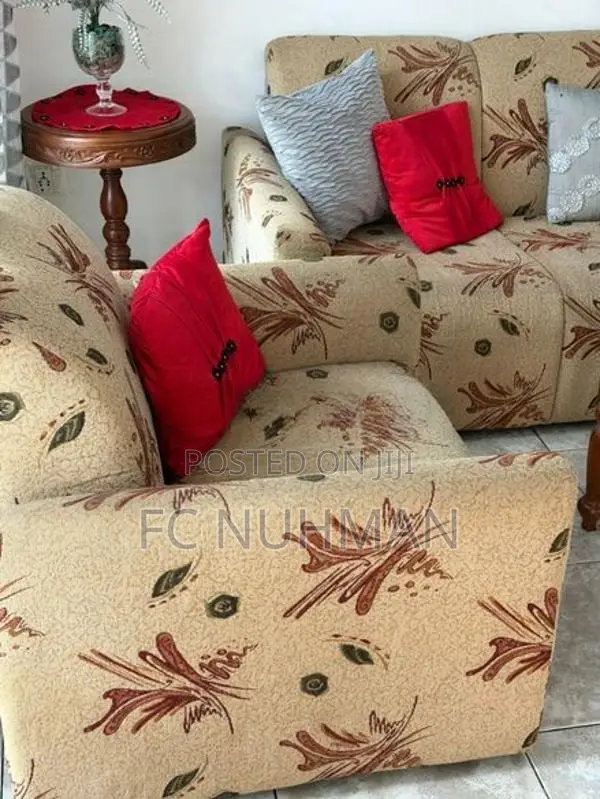 e_h_cooray Beautiful Sofa Set With Coffee Table