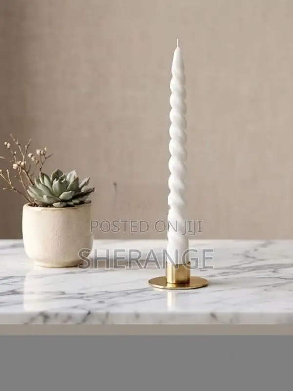 Handcrafted Spiral Twist Taper Candle – Porcelain White