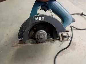 Men Marble Cutter