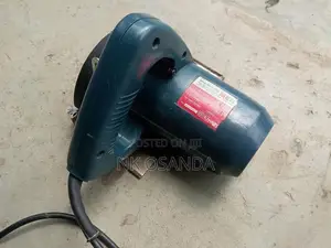 Men Marble Cutter