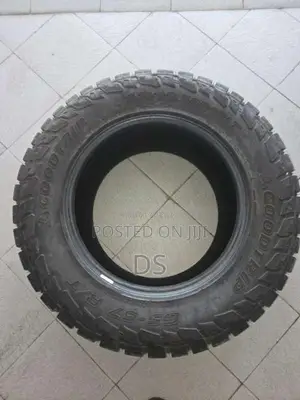 Tires. Off road Tires. 33x12.5x18 for All