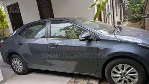 Toyota Corolla 2018 Car (Used)