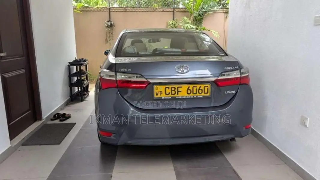 Toyota Corolla 2018 Car (Used)