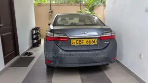 Toyota Corolla 2018 Car (Used)