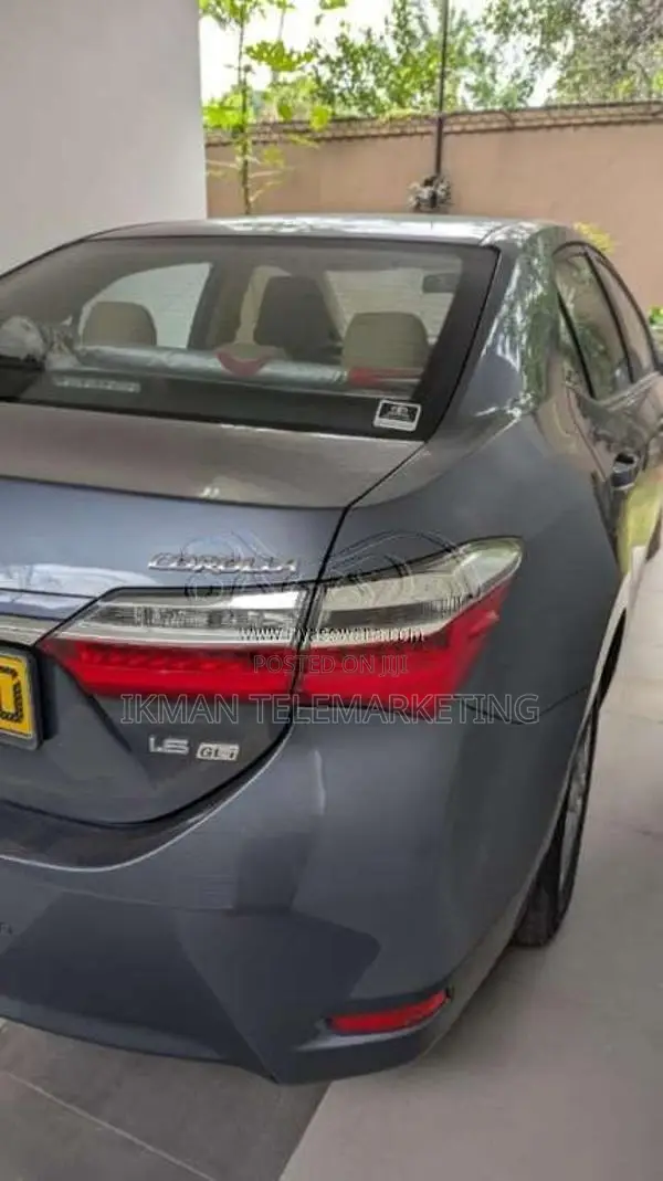 Toyota Corolla 2018 Car (Used)
