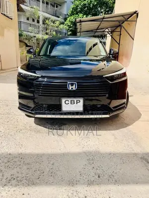 Honda VEZEL Z 2024 SUV (Used)