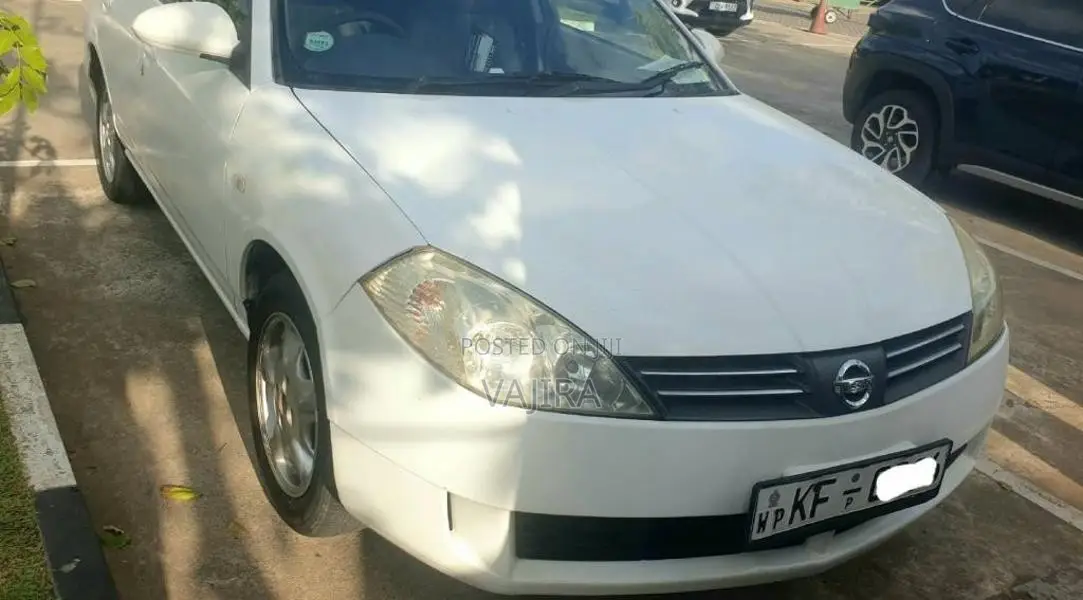 Nissan Y11 2004 Car (Used)