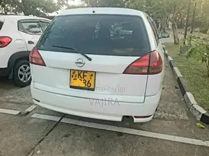 Nissan Y11 2004 Car (Used)