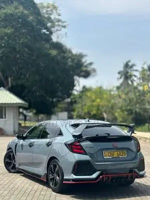Honda Civic 2017 Car (Used)