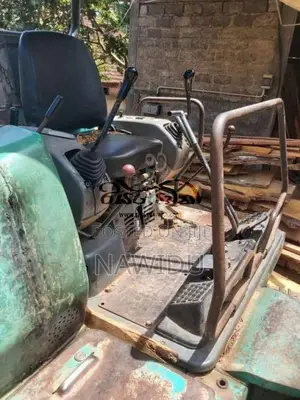 Komatsu Dash 7 2013 Heavy-Duty (Used)