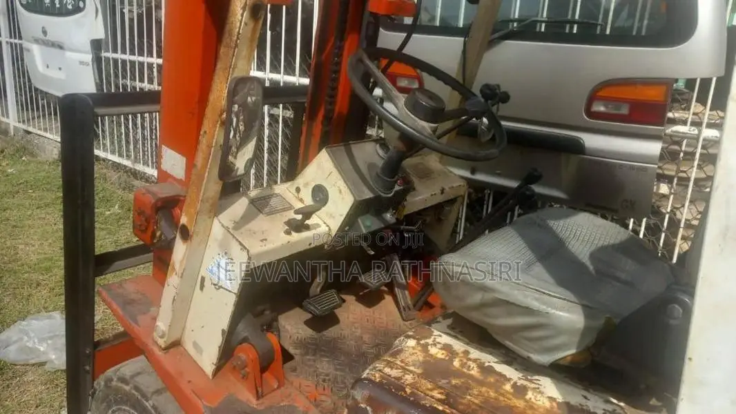 Nissan Forlk Lift 2ton 2000 Heavy-Duty Unregistered (Recondition)