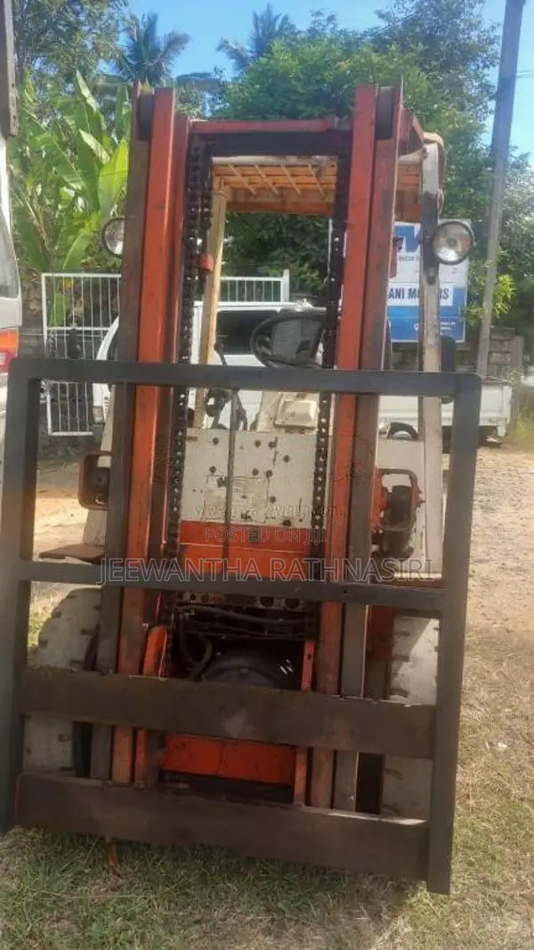 Nissan Forlk Lift 2ton 2000 Heavy-Duty Unregistered (Recondition)