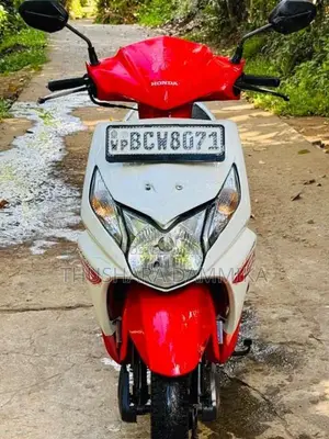 Honda Dio 2015 Motorbike (Used)