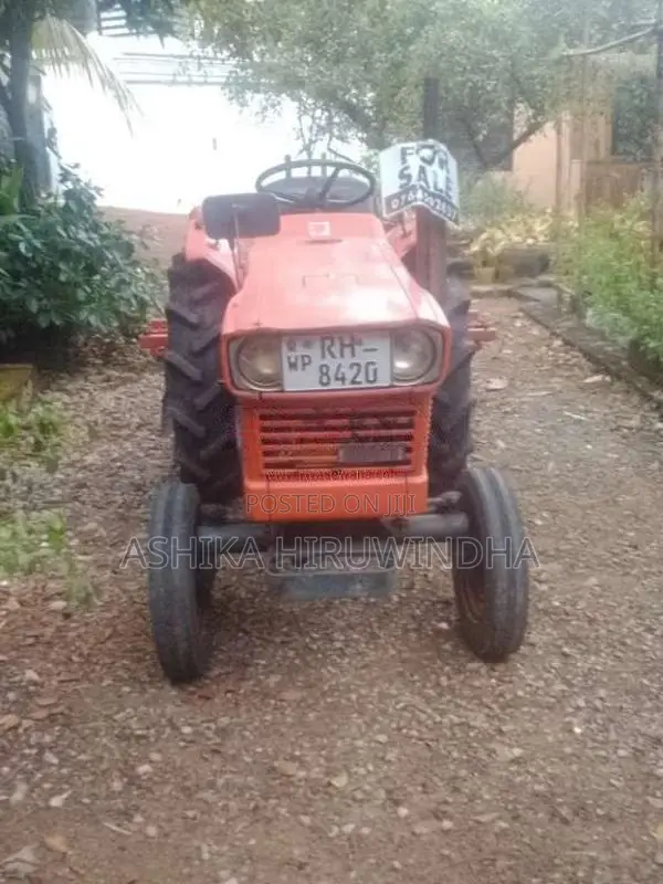 Kubota 2201 2022 Tractor (Used)