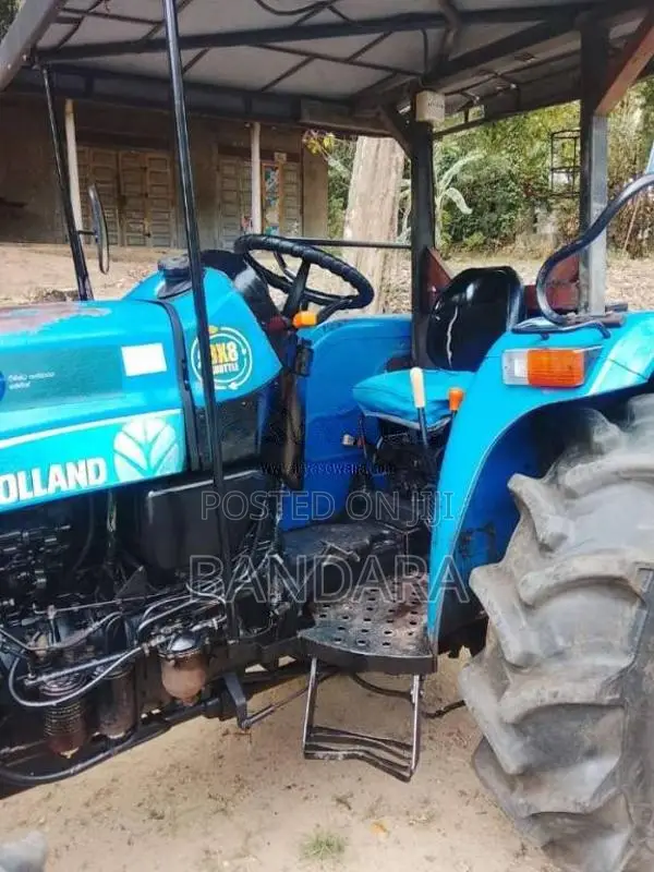 New-Holland DI 2017 Tractor (Used)