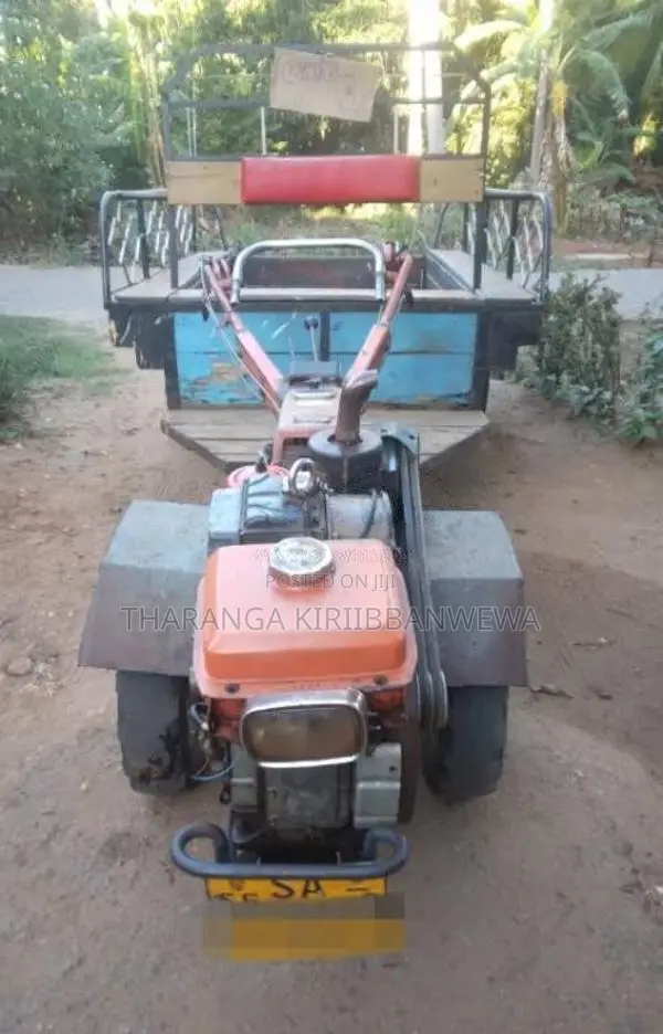 Kubota K8 1998 Tractor (Used)