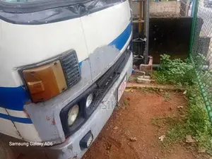 Mitsubishi Rosa 1981 Bus (Used)